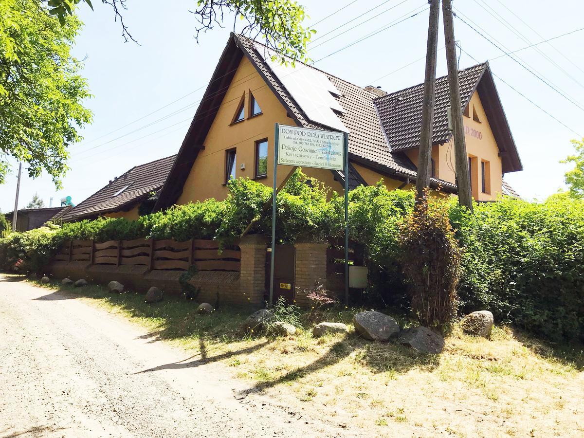Dom Pod Roza Wiatrow: Tranquil Retreat Near Miedzyzdroje Villa Exterior photo