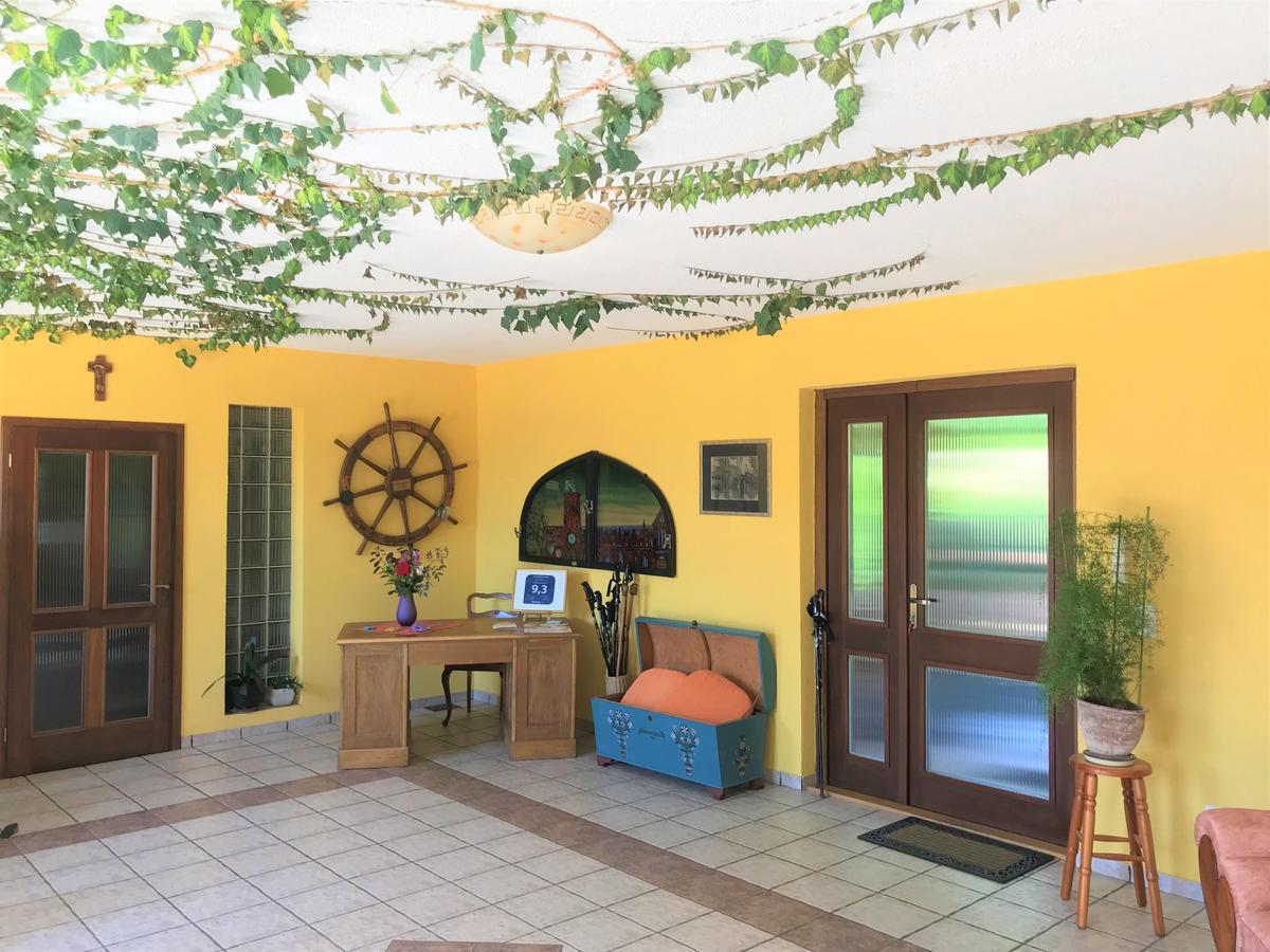 Dom Pod Roza Wiatrow: Tranquil Retreat Near Miedzyzdroje Villa Exterior photo